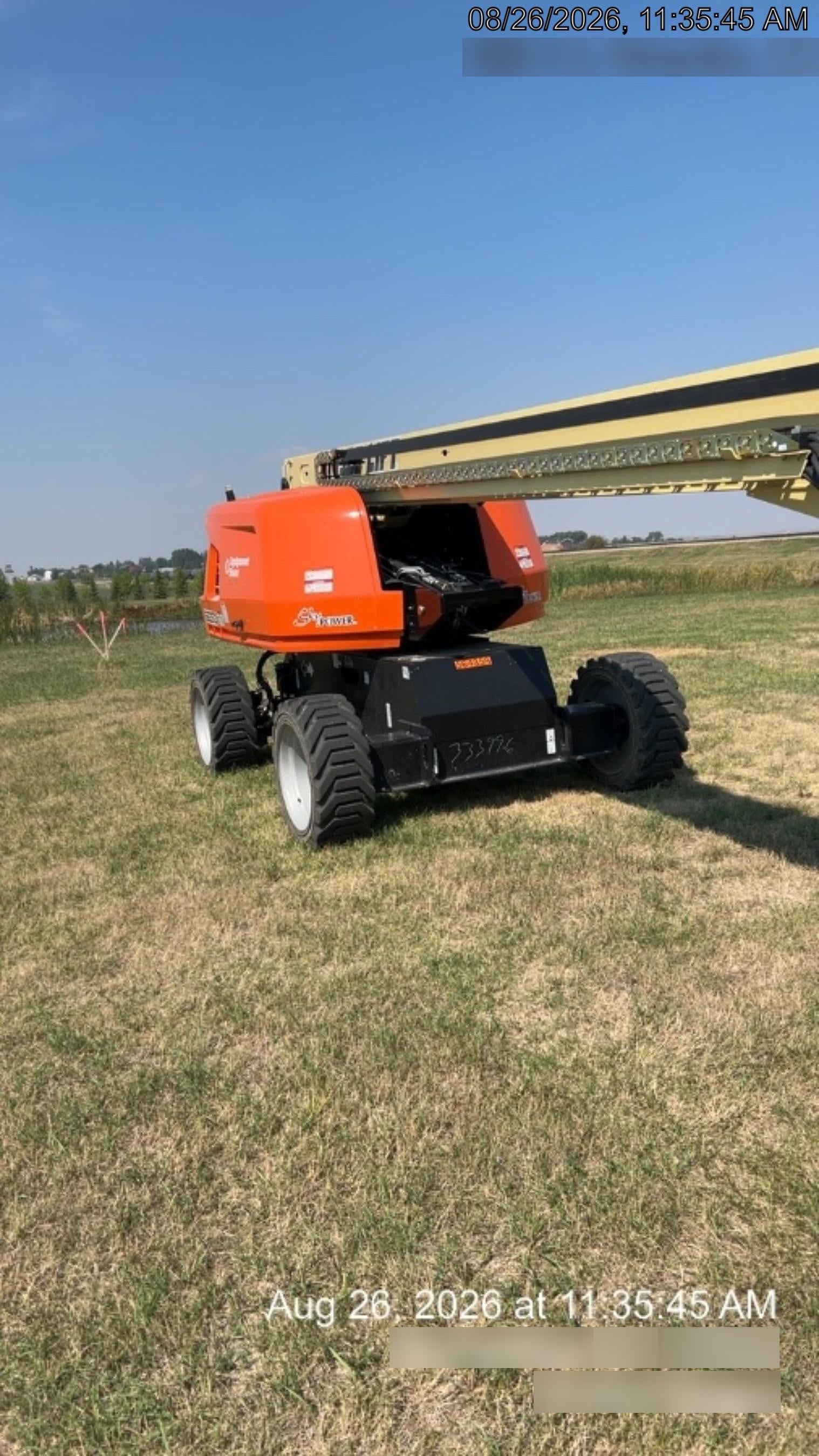 2025 JLG 660SJ