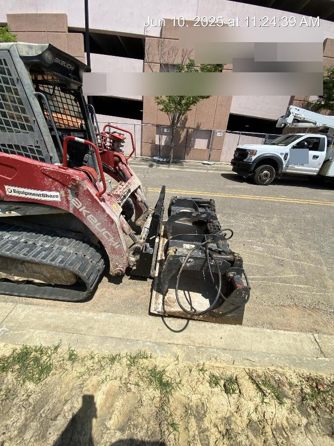 2025 ARROW MATERIAL HANDLING F5100CB - 72"