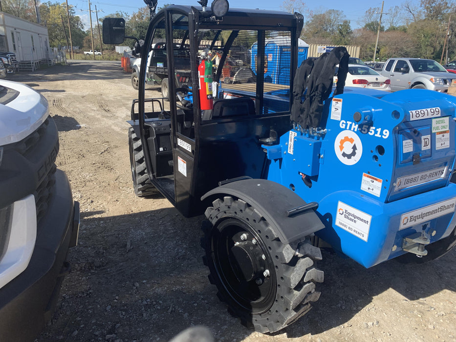 2021 GENIE GTH-5519