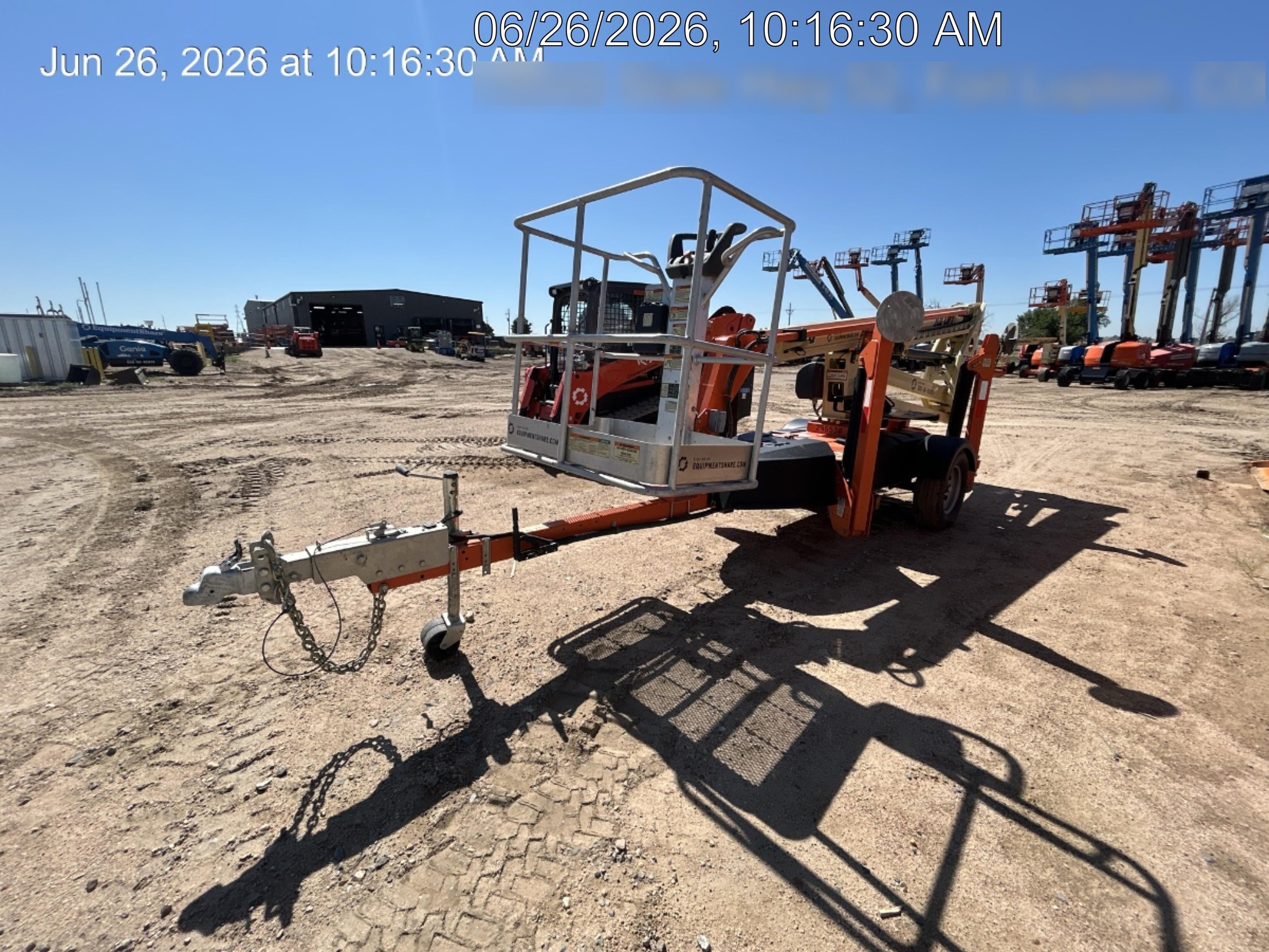 2023 JLG T350