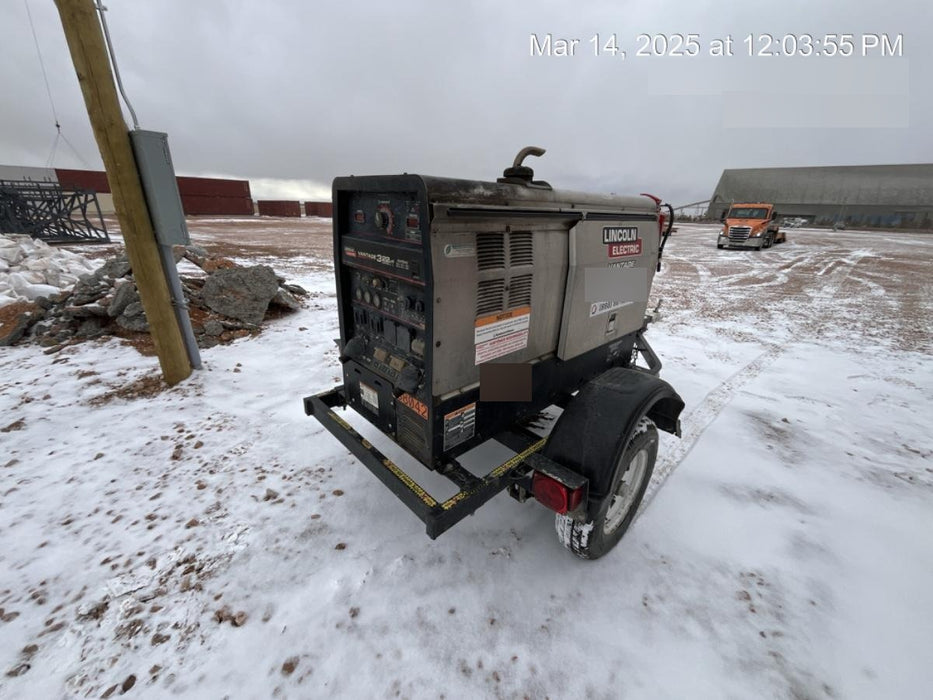 2019 Lincoln Electric Vantage 322 Welder Ready-Pak 3, Two wheel trailer, Fender and Light kit, Cable Rack