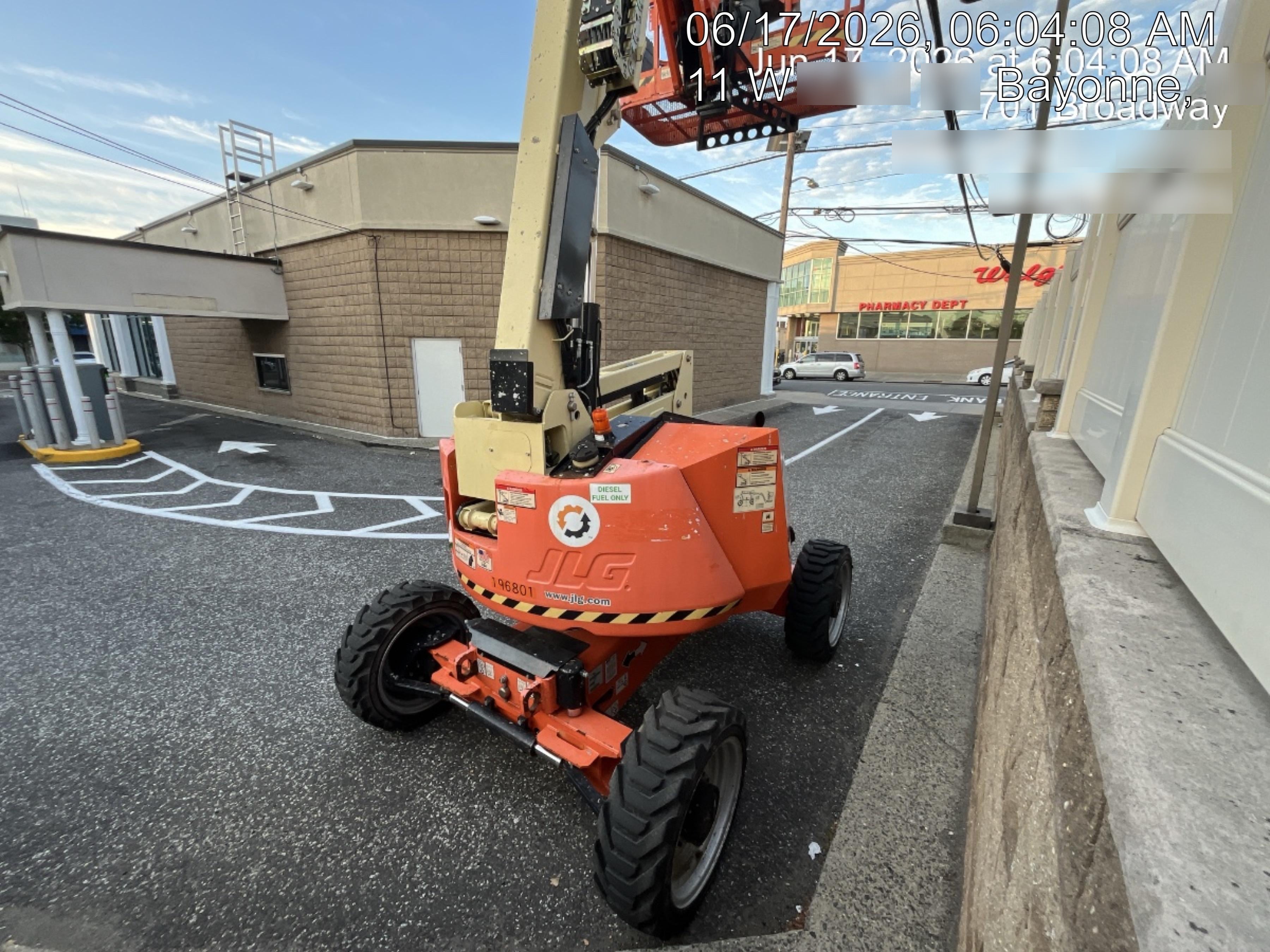 2021 JLG 340AJ
