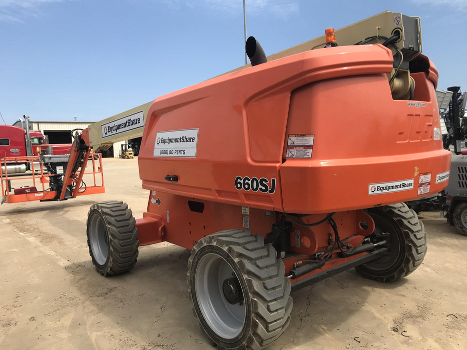 2019 JLG 660SJ