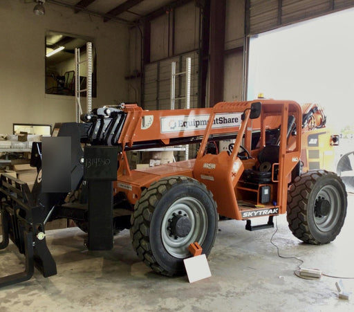 2020 Skytrak 12054 74Hp, Canopy, FF Tires, Work Lights, Beacon, Aux Hydraulics, Back up Alarm, Lifting Eye, ES Decals