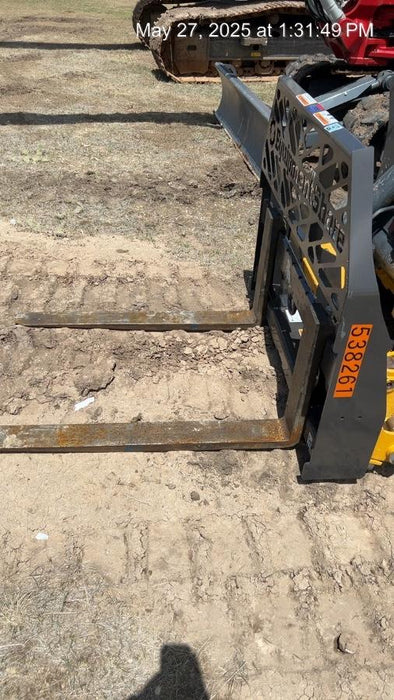 2025 PALADIN 48" Pallet Forks - Paladin