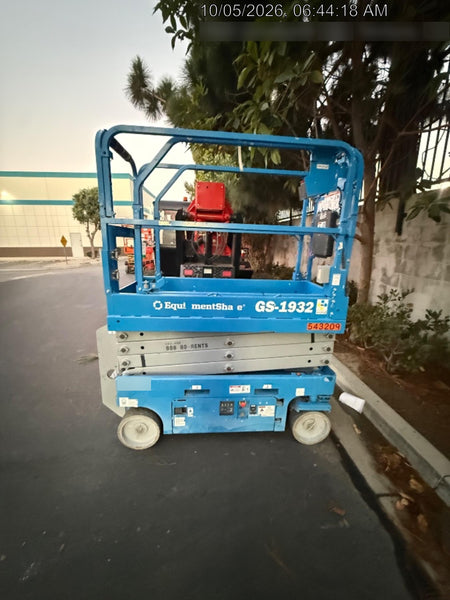 2025 GENIE GS-1932