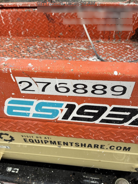 2022 JLG ES1932