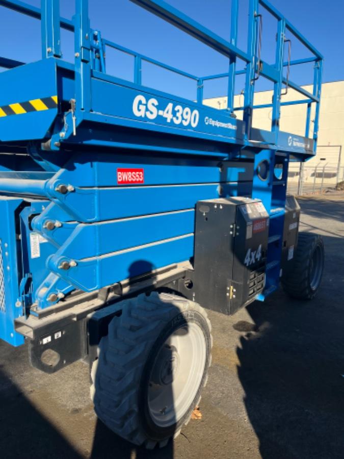 2024 GENIE GS-4390 RT