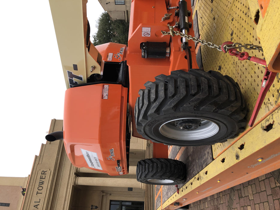 2019 JLG 400S