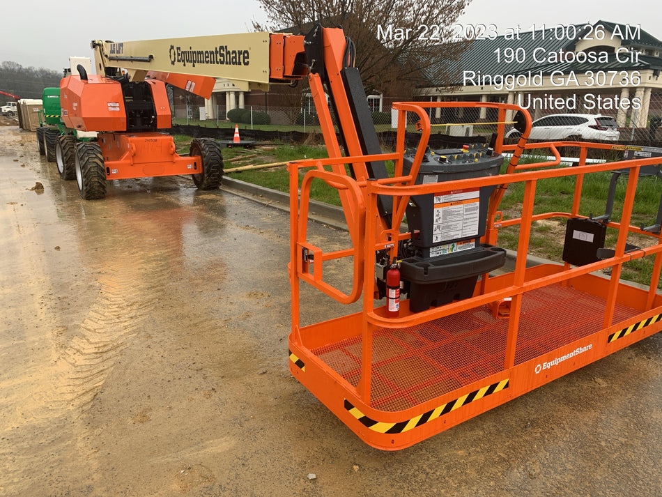 2023 JLG 860SJ