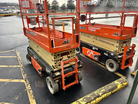 2022 JLG ES2632