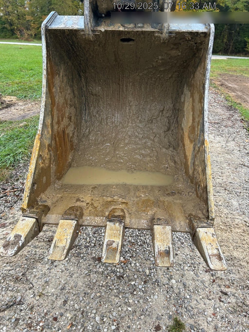 2025 JOHN DEERE 36" Bucket, Excavator 37,000 - 42,000 John Deere