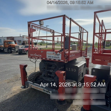 2017 SKYJACK SJ6832 RT