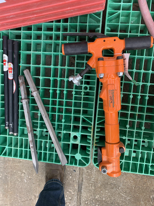 2021 MICHIGAN PNEUMATIC MP-30-1