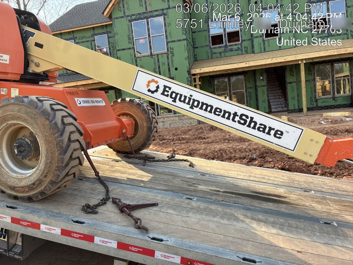2021 JLG 400S