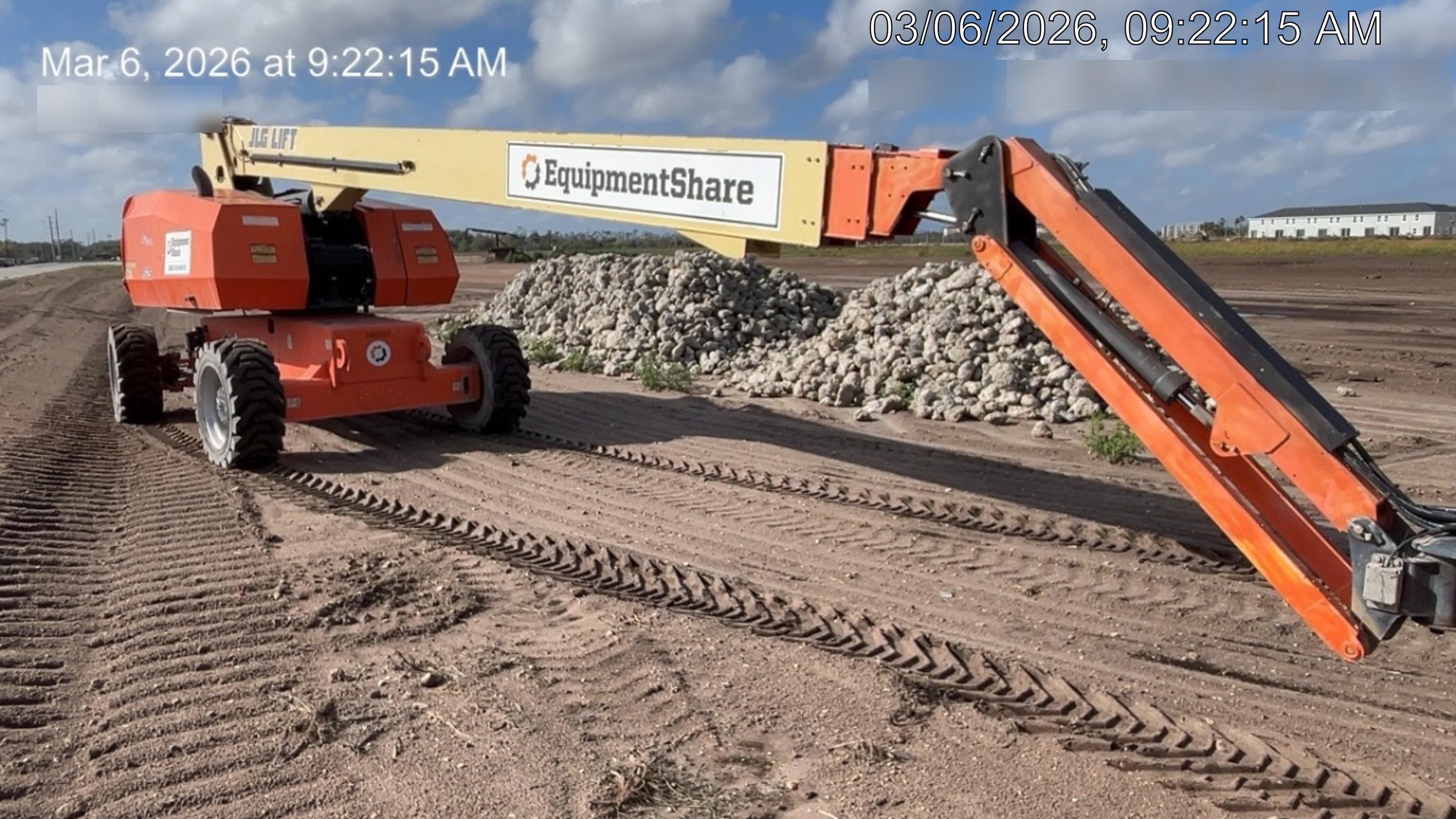 2020 JLG 860SJ
