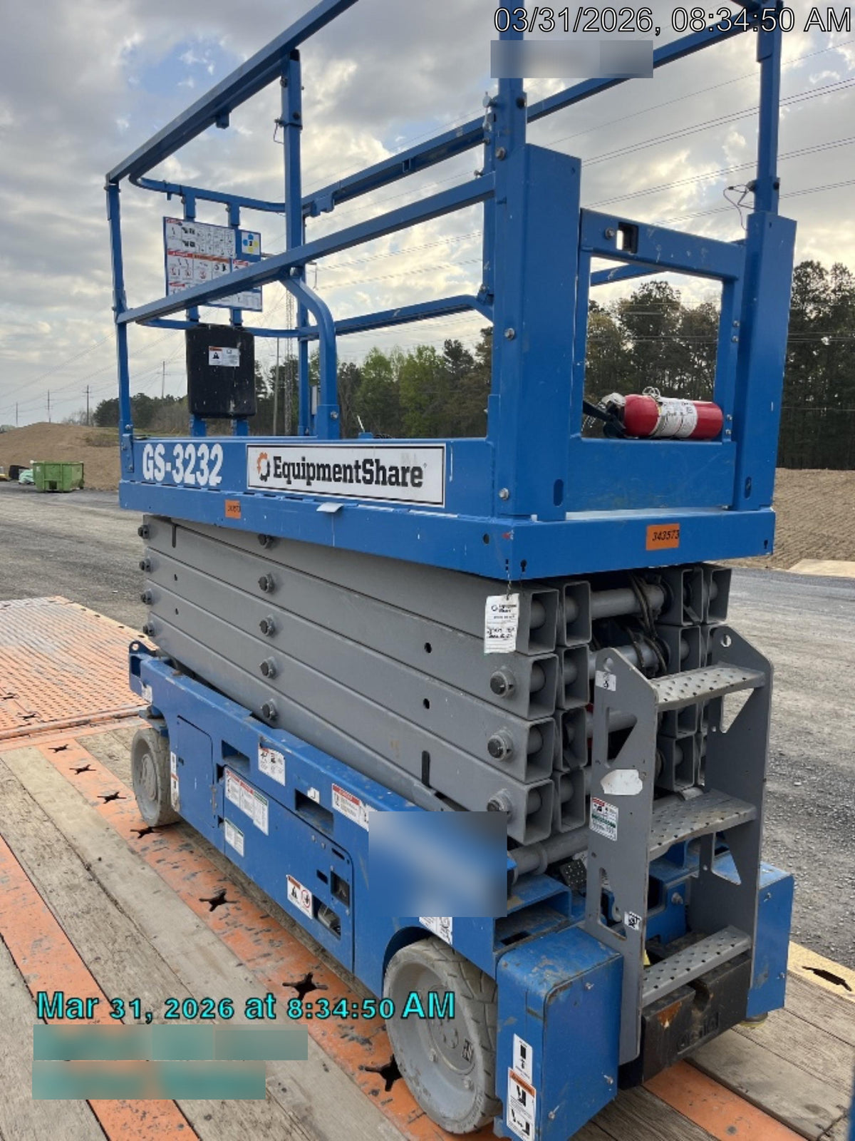 2023 GENIE GS-3232