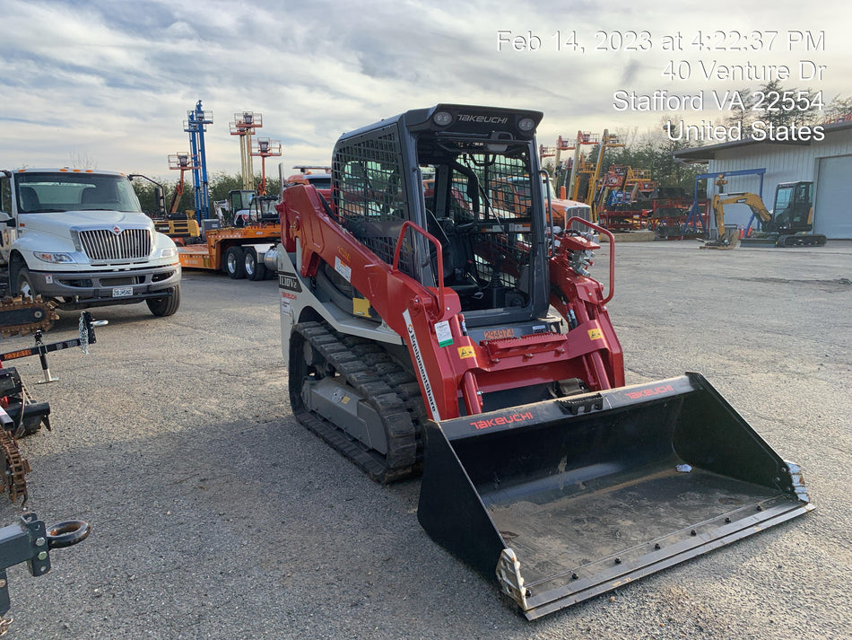 2023 TAKEUCHI TL10V2-CR