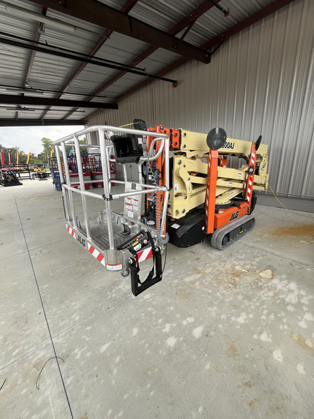 2026 JLG X600AJ