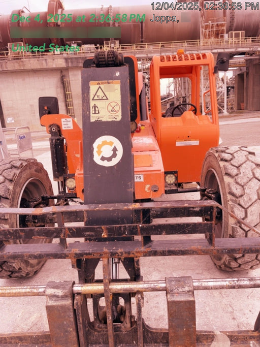 2020 Skytrak 8042 74 Hp, FF Tires, Work Lights, Beacon, Aux Hydraulics, Back up Alarm, Lifting Eye, ES Decals