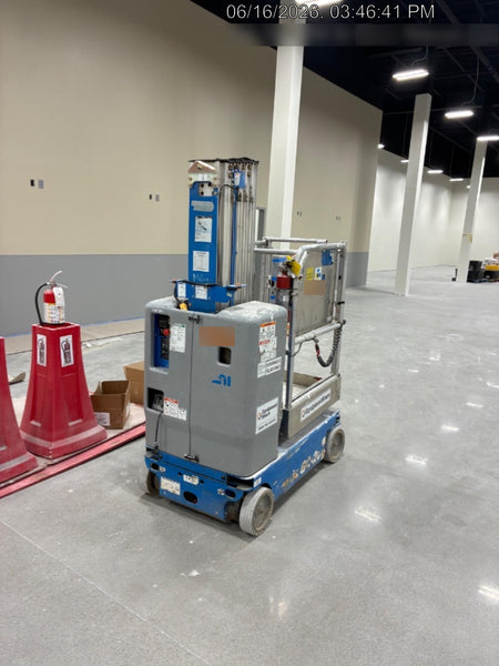2019 GENIE GR-20