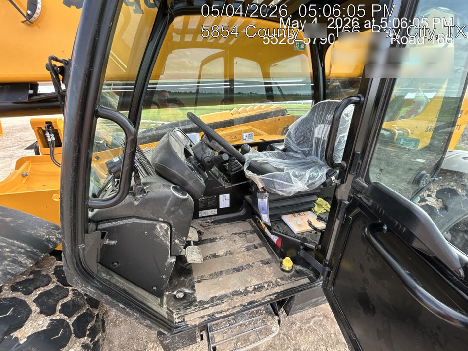 2026 JCB 510-56