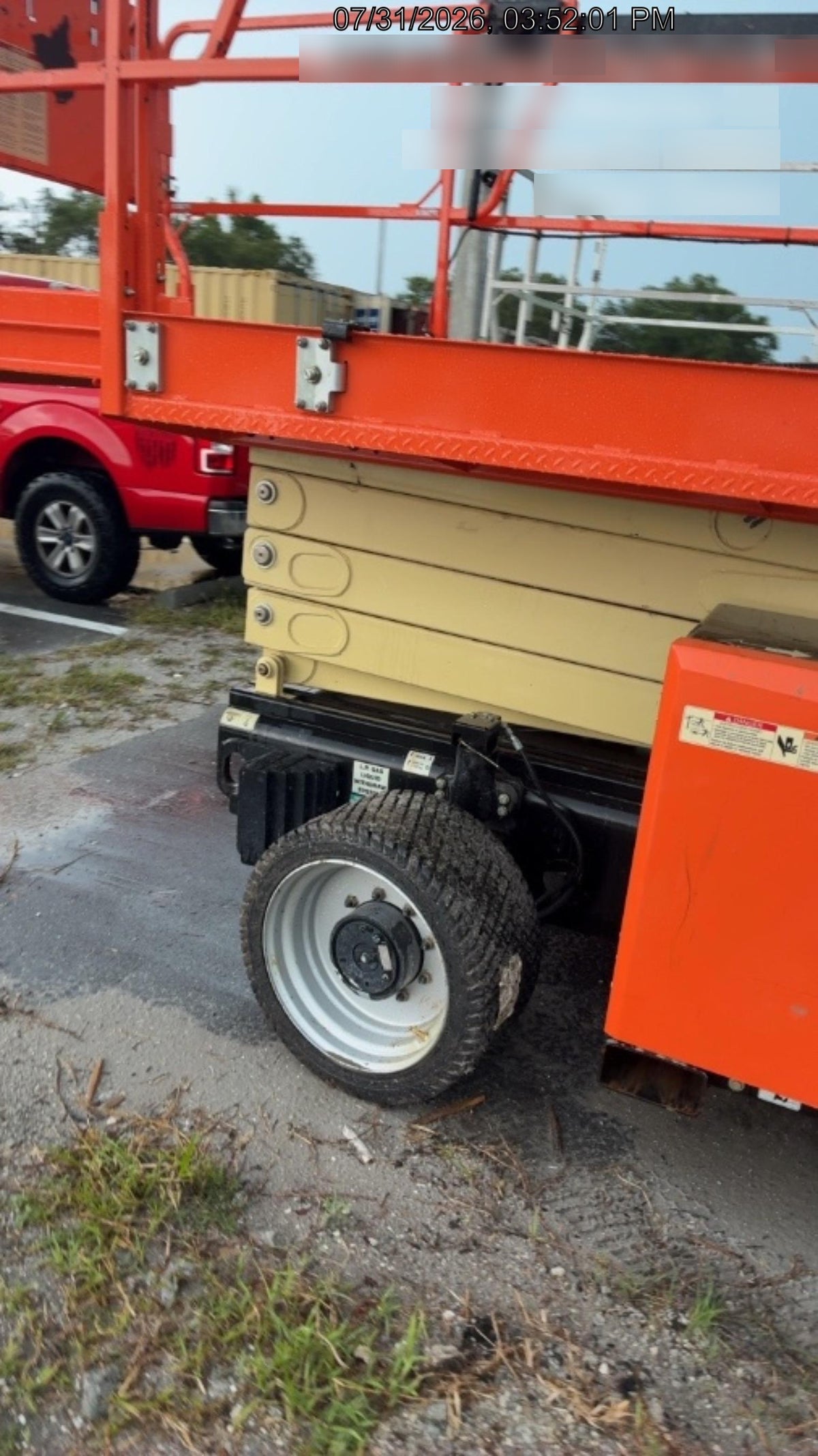 2022 JLG RT4069