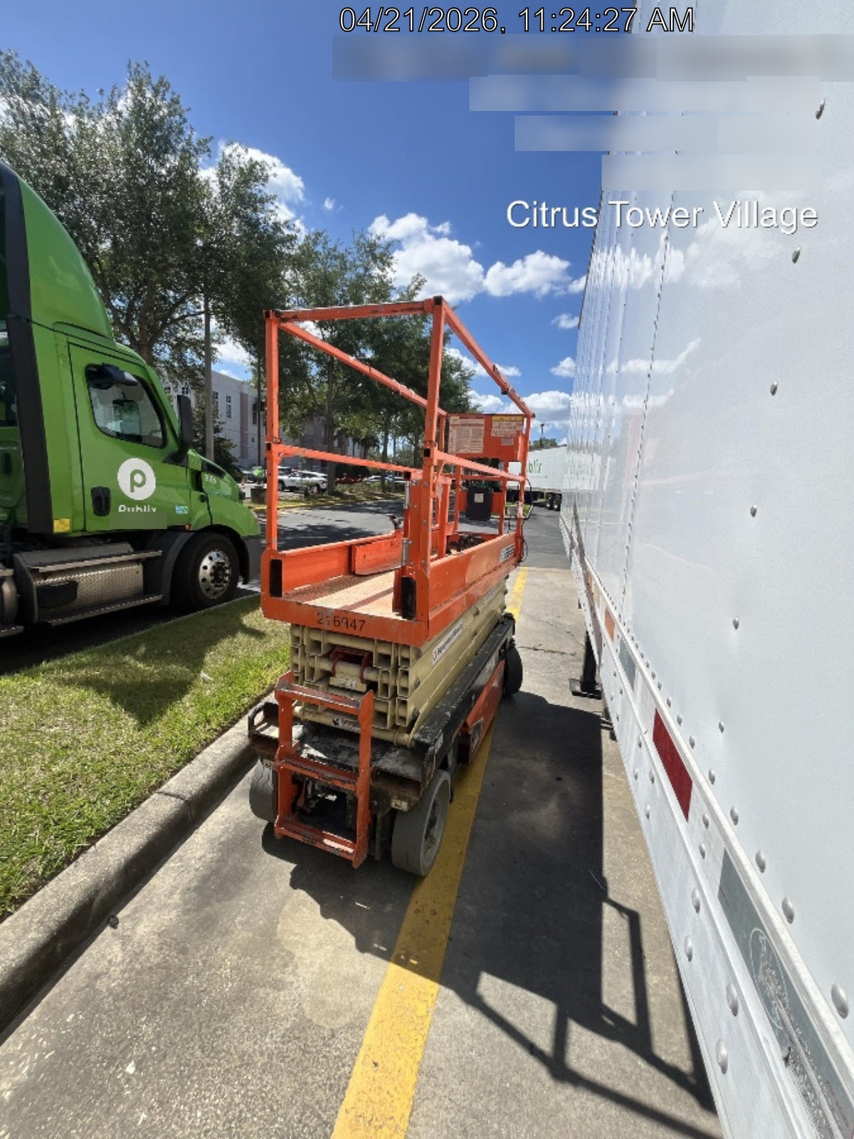 2022 JLG ES2632