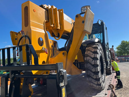 2025 JCB 510-56