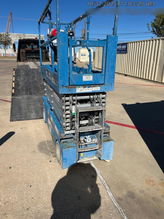 2018 Genie GS-3232 Genie GS3232 Lift w/Folding Rails and Swing Gate