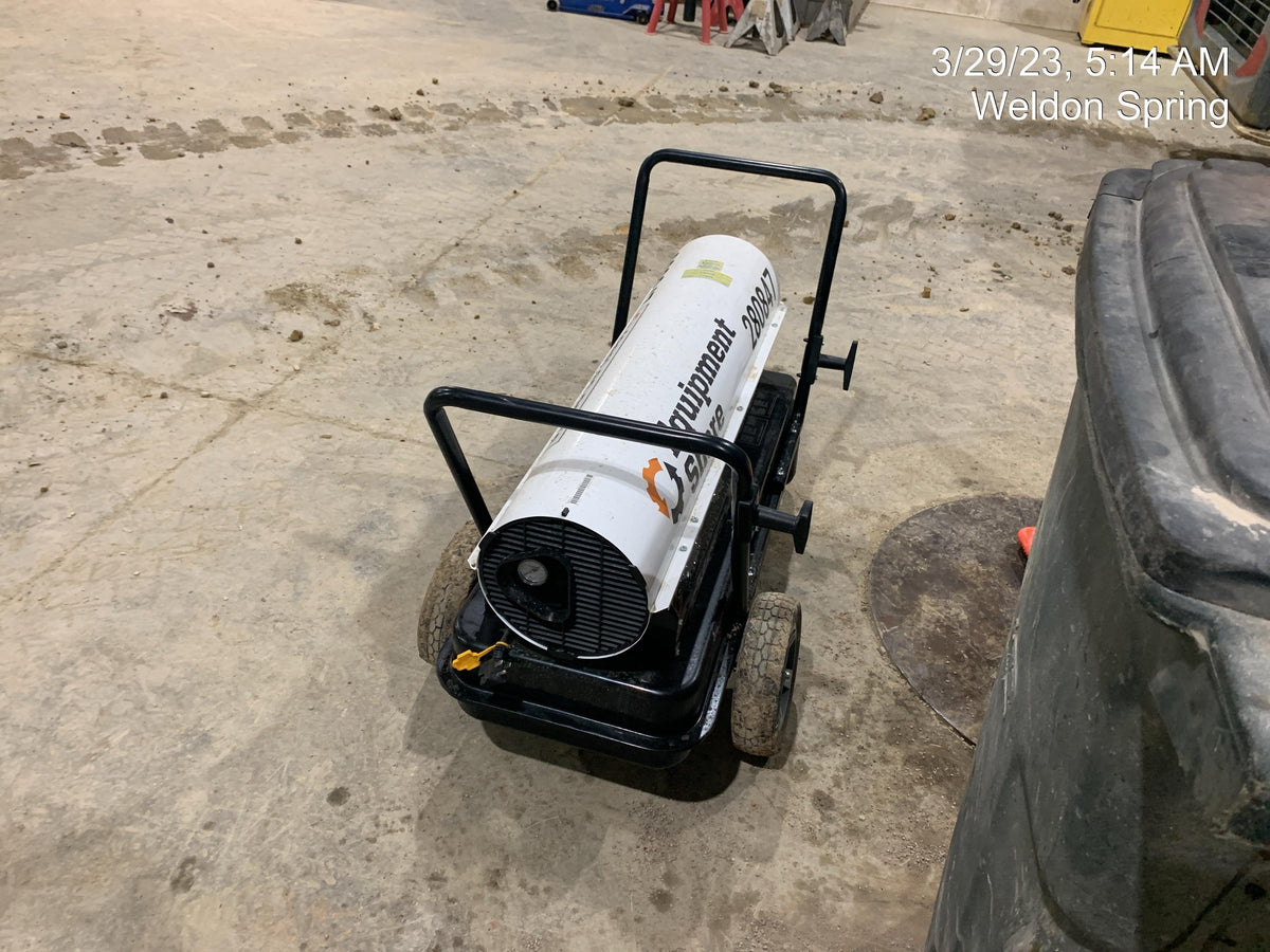 2022 LB WHITE Tradesman K175