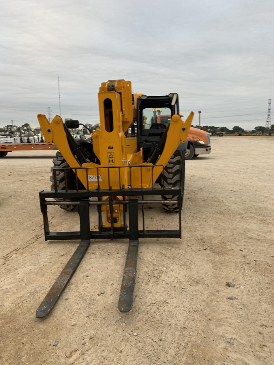 2021 JCB 510-56