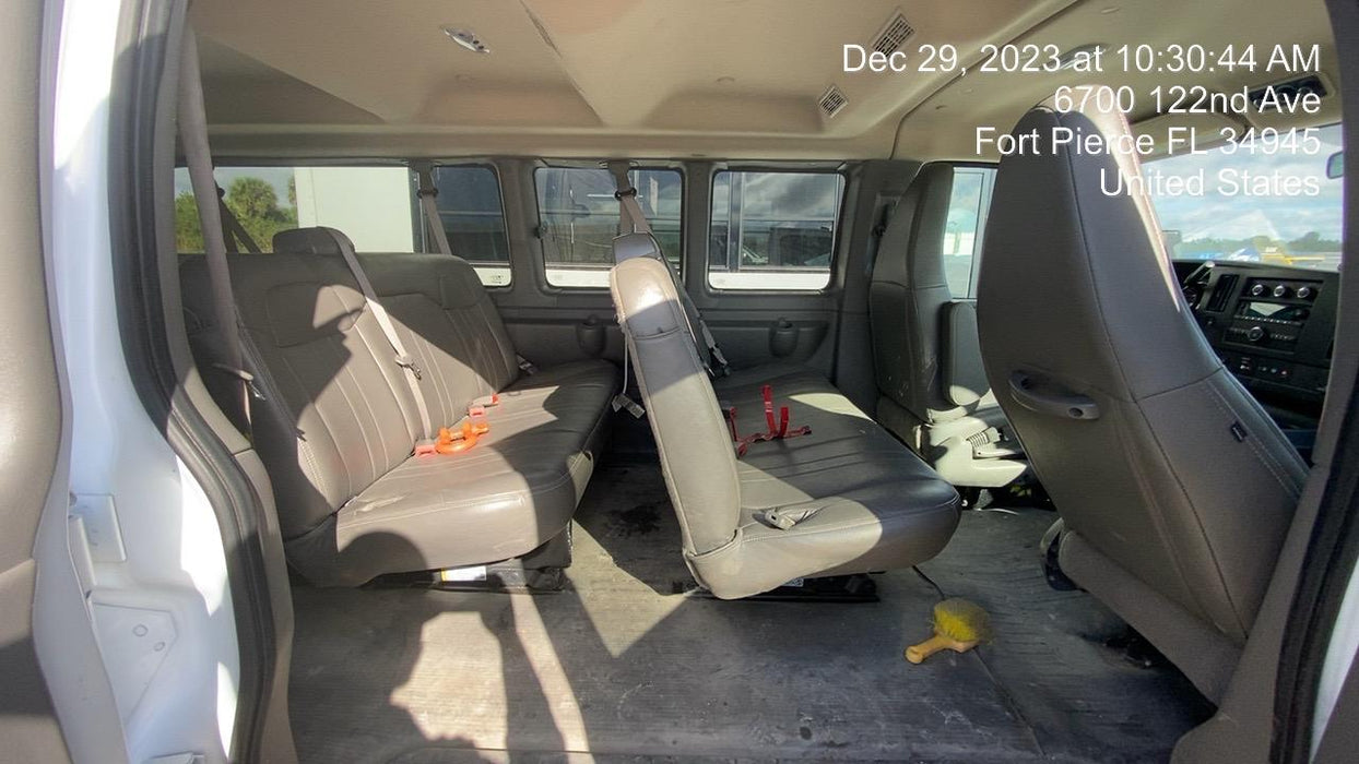 2023 CHEVROLET Express Van - Rental