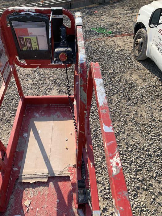 2020 MEC 1330SE Solid NM Tires, Steel Swing out Doors, LCS, Beacon, 900W Invertor