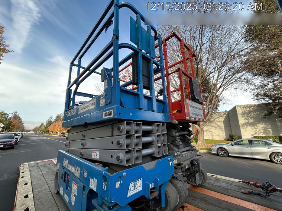 2020 Genie GS-1930 Solid Non Marking Tires, Beacon, Folding rails with half height swing gate, 800W Inverter