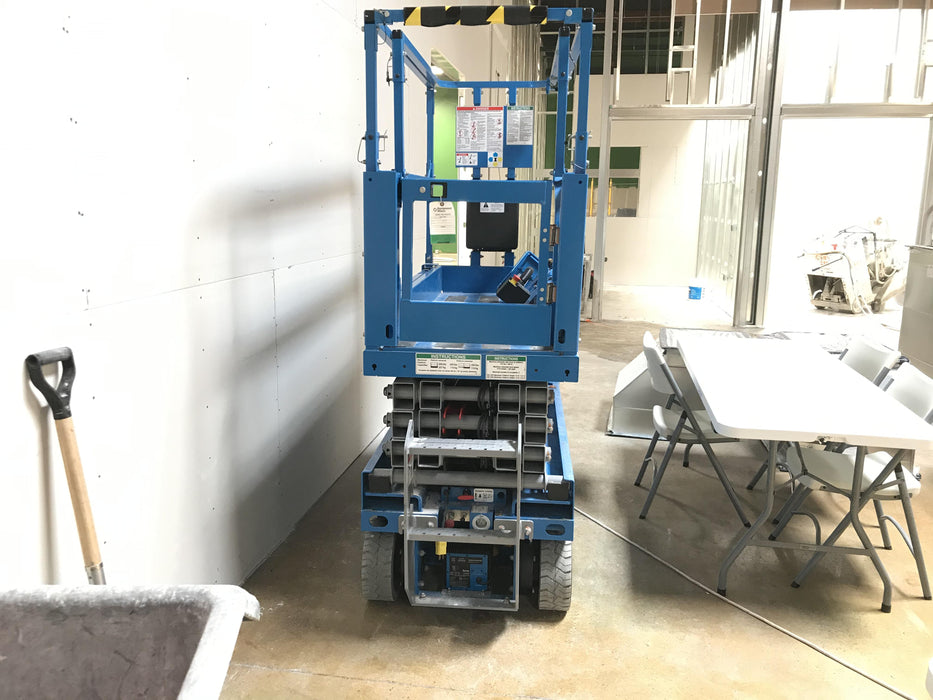 2020 Genie GS-1930 Solid Non Marking Tires, Beacon, Folding rails with half height swing gate, 800W Inverter