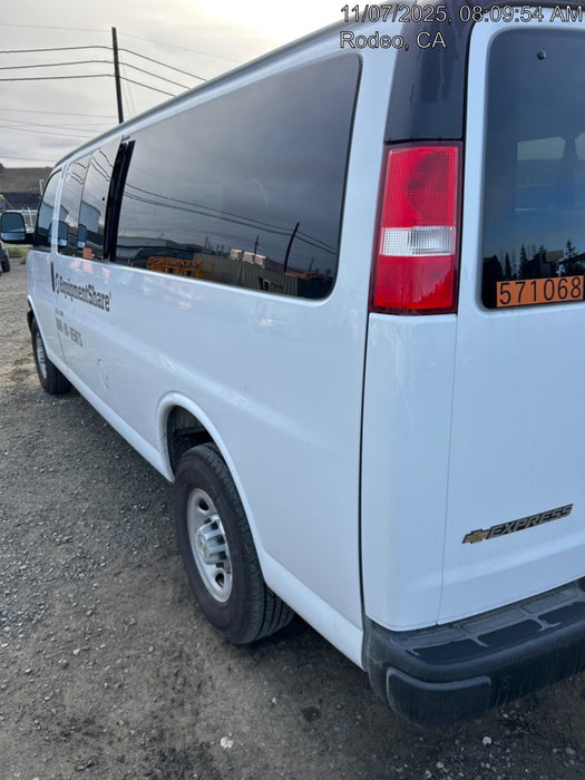 2025 CHEVROLET Express Van - Rental
