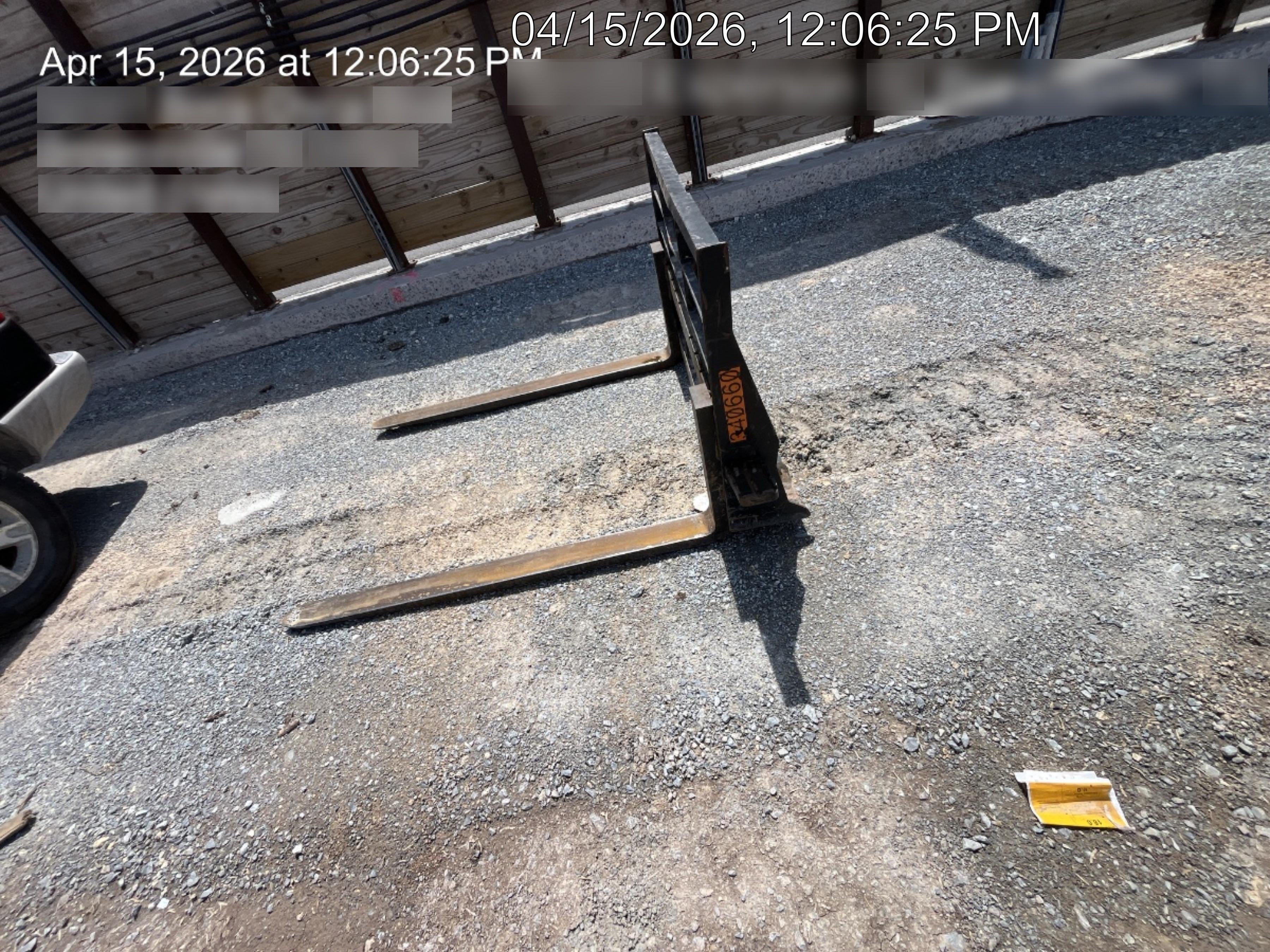 2023 ARROW MATERIAL HANDLING 24" Pallet Fork Frame