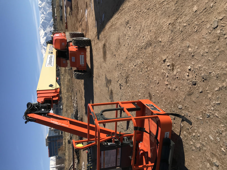 2019 JLG 1350SJP
