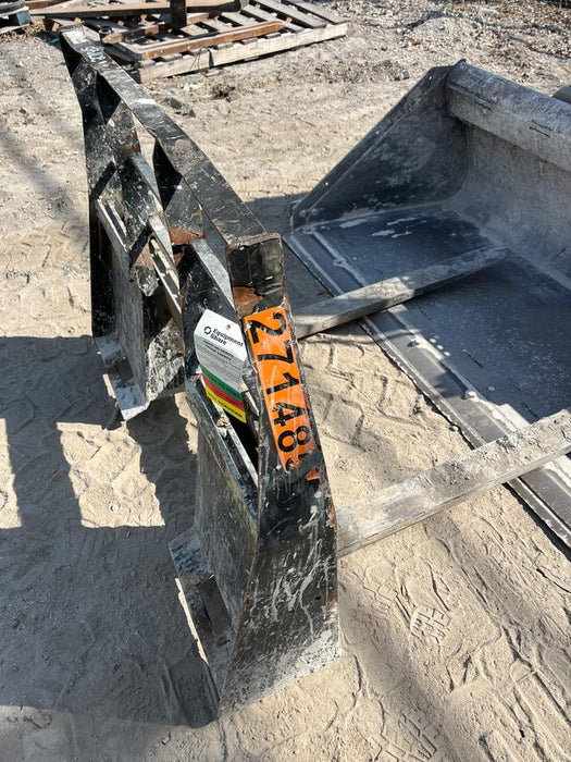 2022 ARROW MATERIAL HANDLING 48" Pallet Forks - Arrow