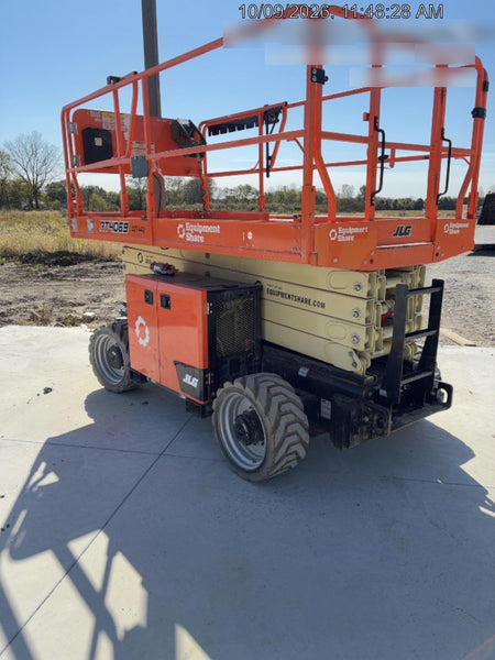 2023 JLG RT4069