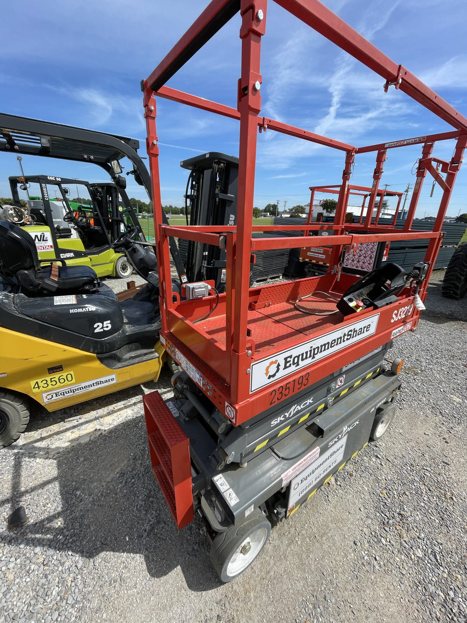 2022 SKYJACK SJ3219
