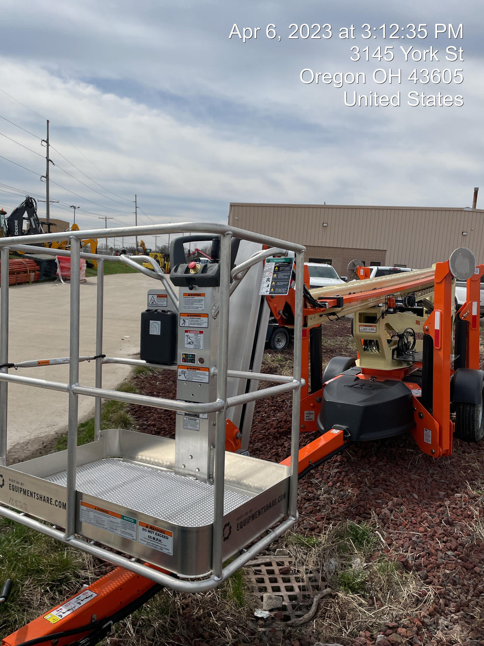 2023 JLG T500J