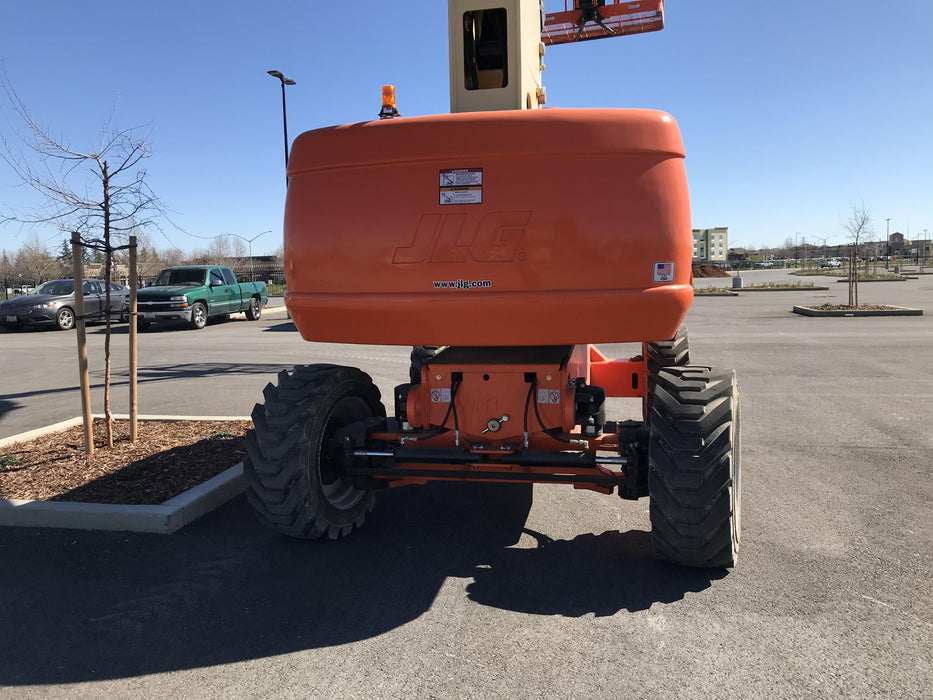 2019 JLG 860SJ