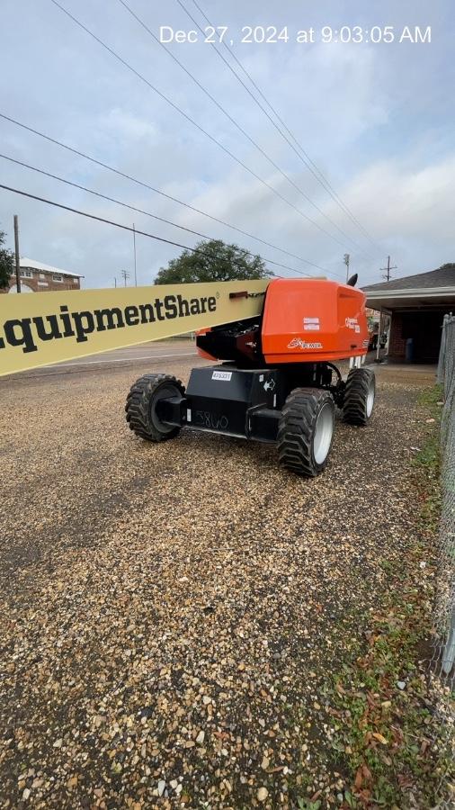 2024 JLG 660SJ