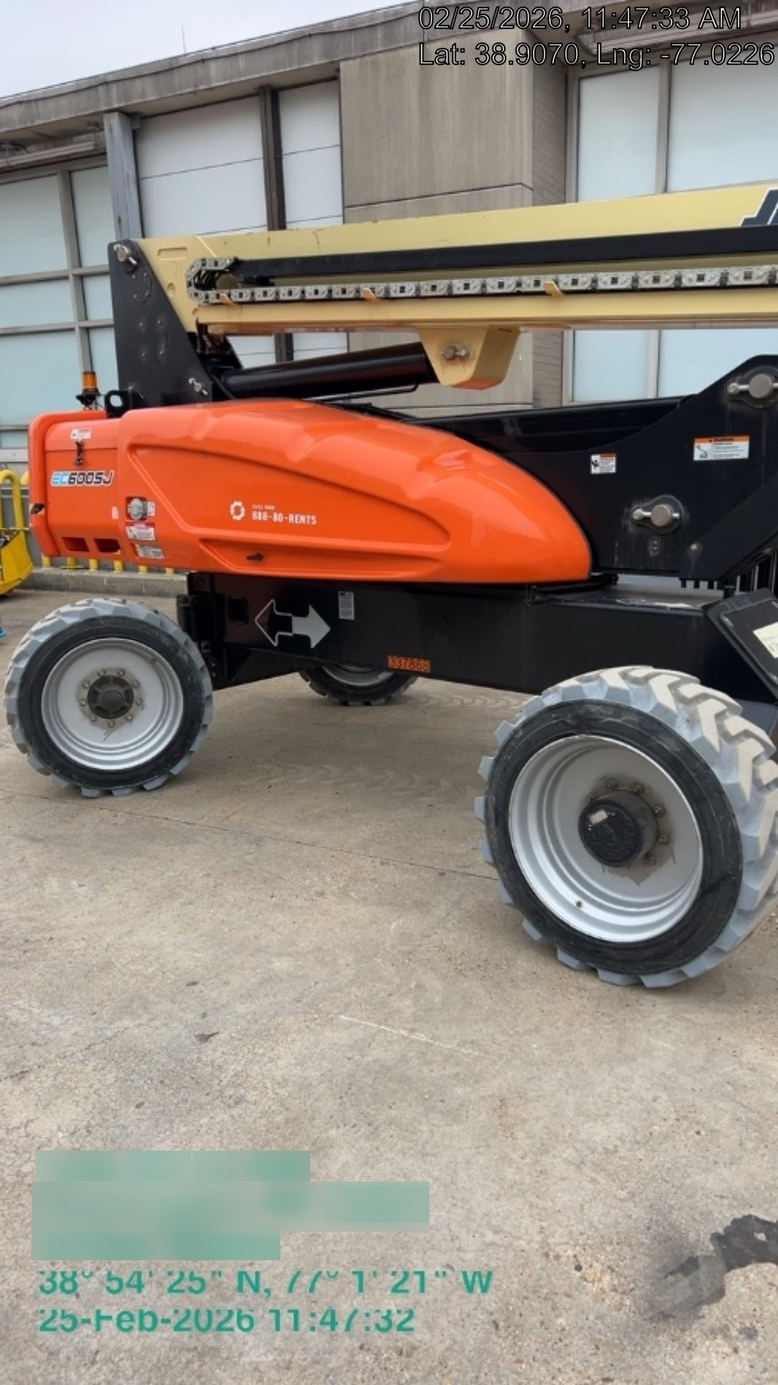 2023 JLG EC600SJ