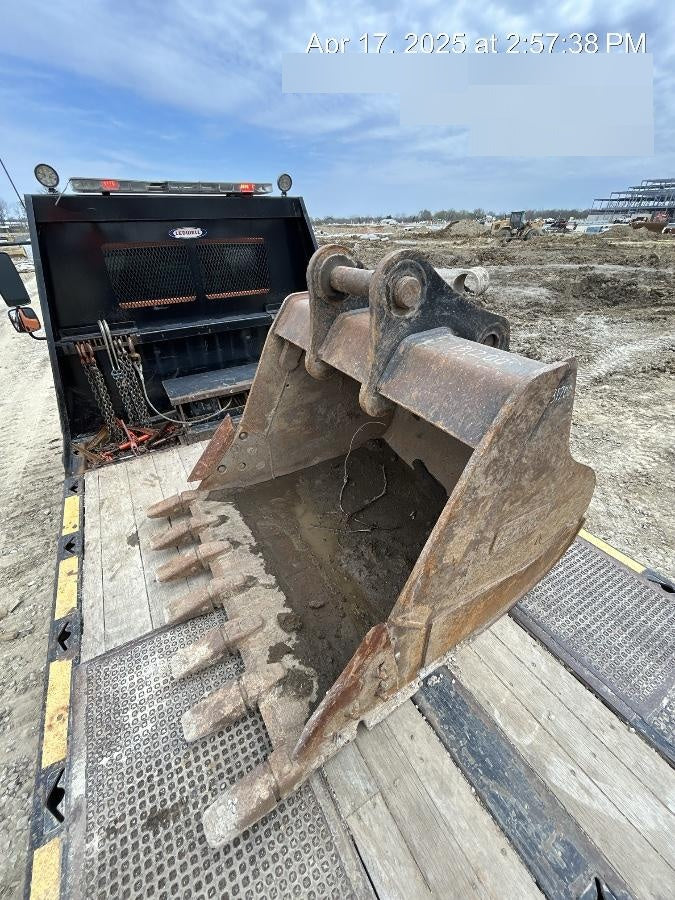 2021 PALADIN Paladin 60" Bucket 66k - 75k