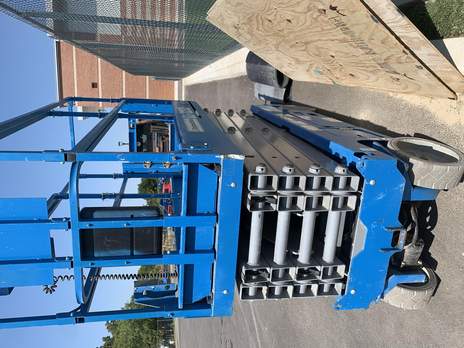 2017 Genie GS-3232 Standard