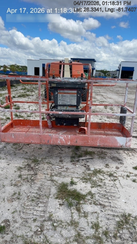 2020 JLG 660SJ