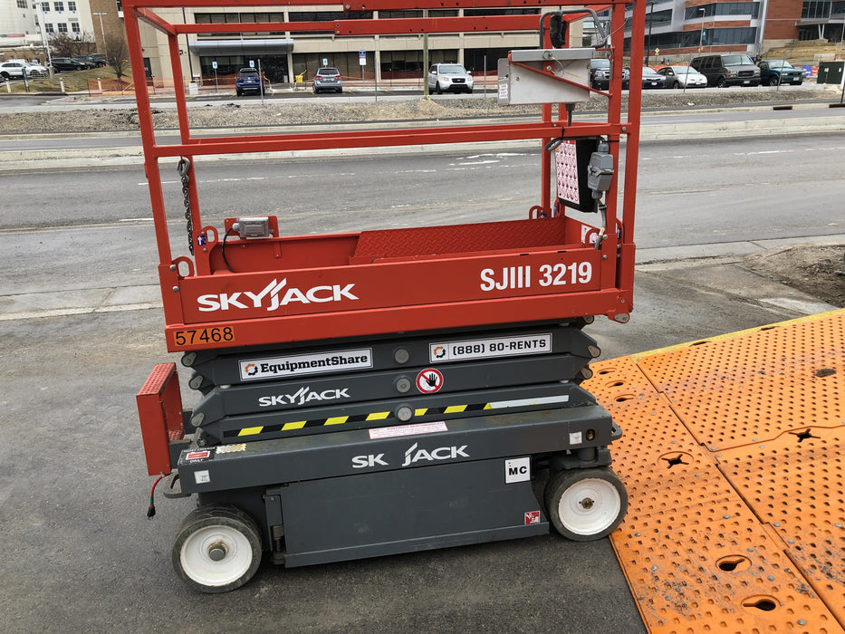2018 Skyjack SJIII-3219 Standard Rental Specs